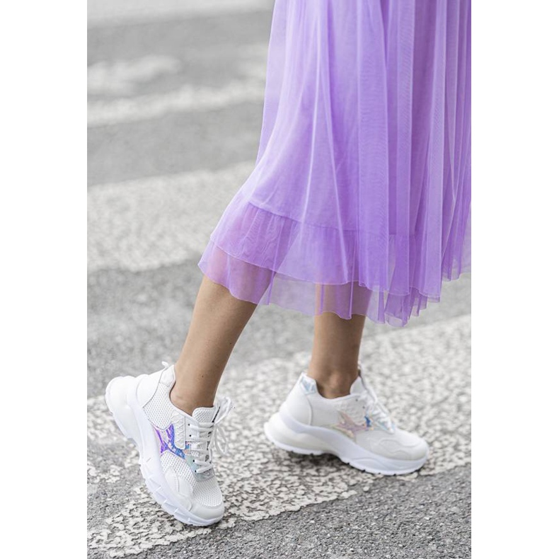 Moderne piges hvide sneakers grå 1