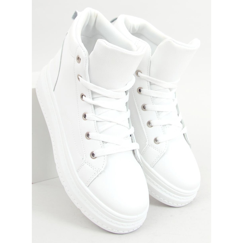 Ava Hvide high-top sneakers 2