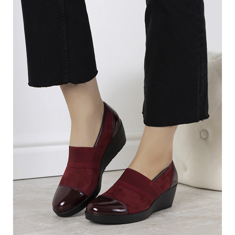 Maroon brogues på en kile Lirienne rød 1