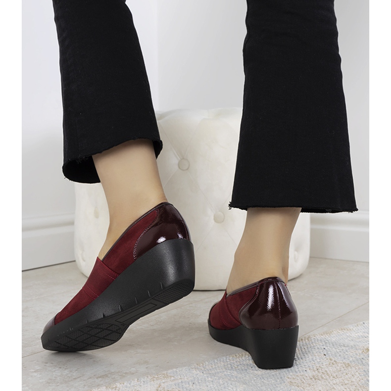 Maroon brogues på en kile Lirienne rød 2