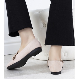 Beige loafers med guld Verreau ornament 2