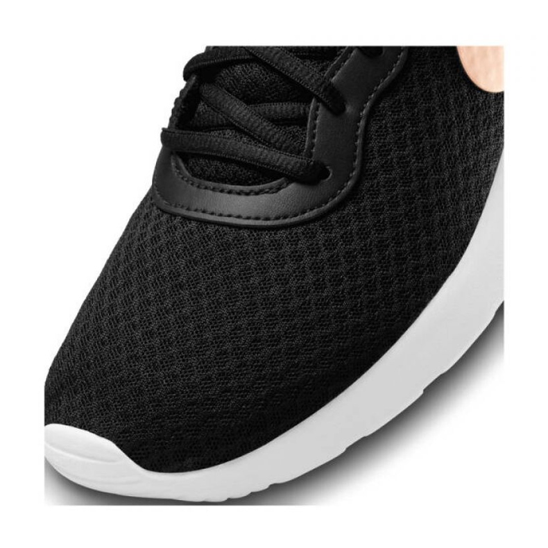 Nike Tanjun W DJ6257-001 sko sort 2