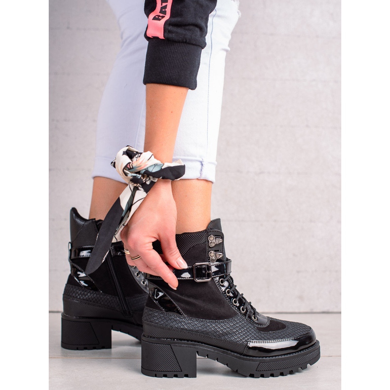 Queen Vivi Stilfulde sorte arbejdere 2