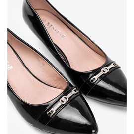 Sorte pumps på en Candy lav hæl 1
