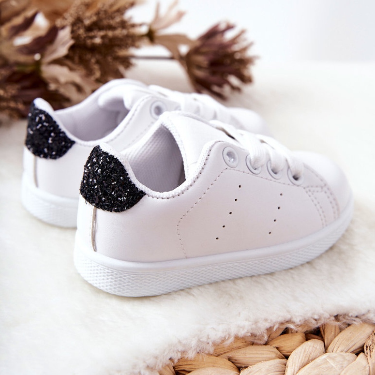 Hvide og sorte blanke sneakers til børn 2