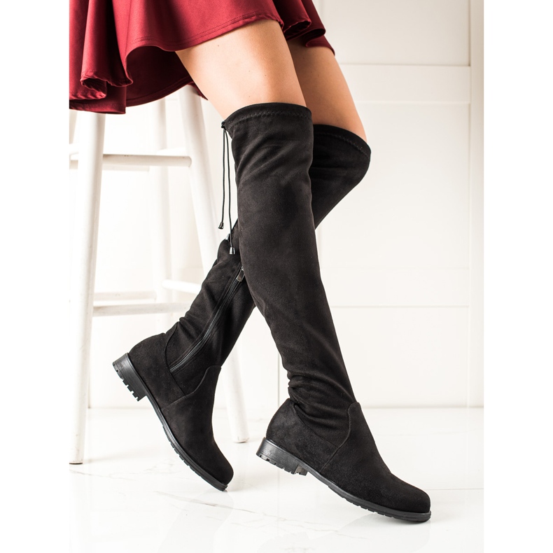 TRENDI Sorte musketerer 1