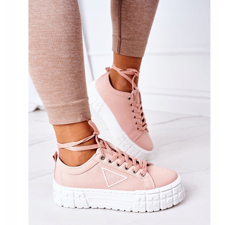 Kvinders lyserøde sneakers på platformen 2