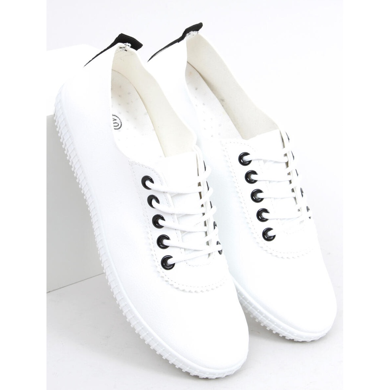 Girma HVID / SORT damesneakers 1