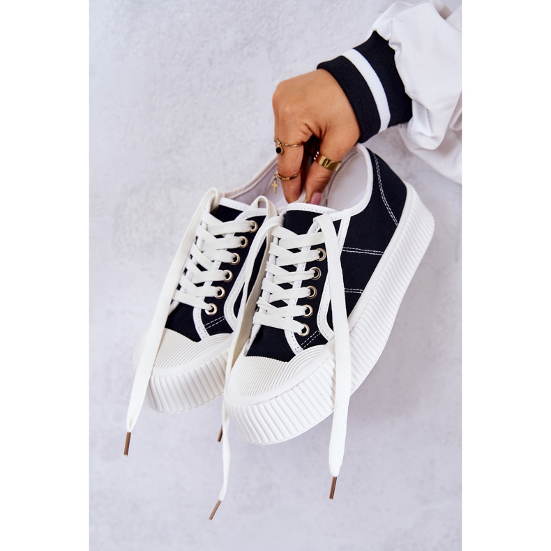 FB2 Lave sneakers på den sorte Mischa-platform 1