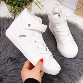 Velcro sneakers Big Star W V274541SS20 hvid 1