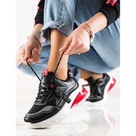TRENDI Sort mode sneakers 1