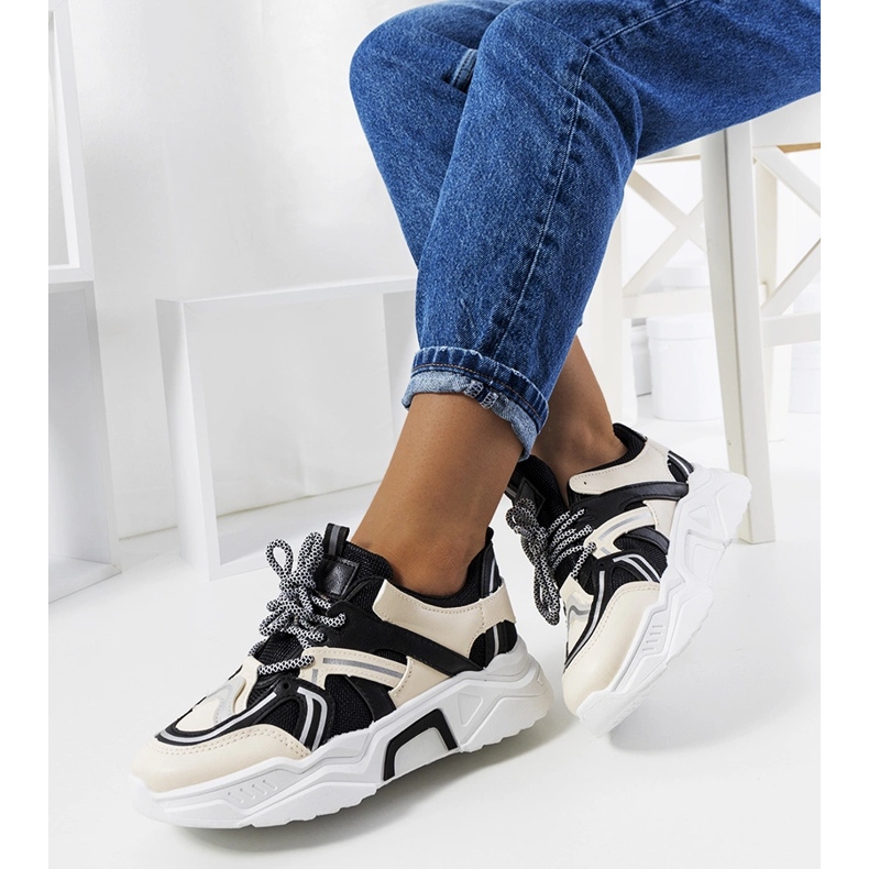 Delois sorte sneakers til kvinder beige 1