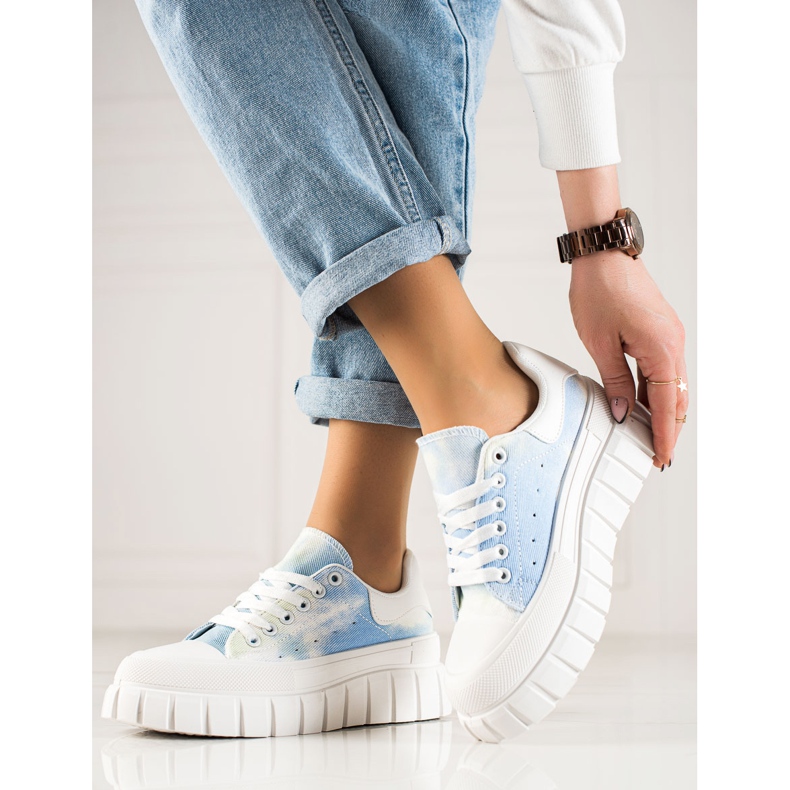 TRENDI Blå sneakers på platformen 2