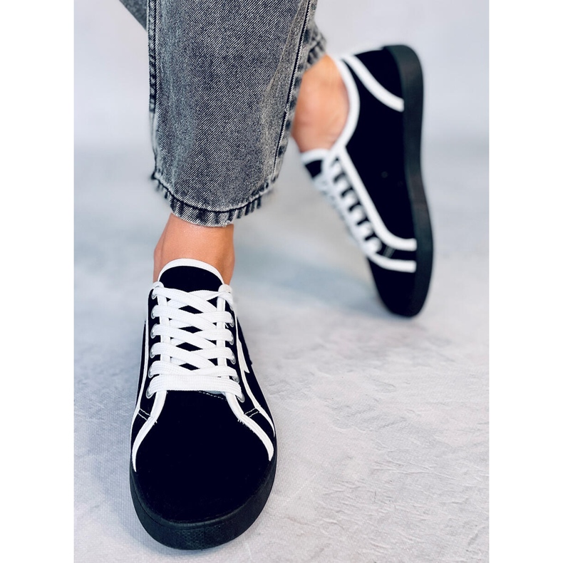 Sort Trest Sorte chanelki sneakers 1