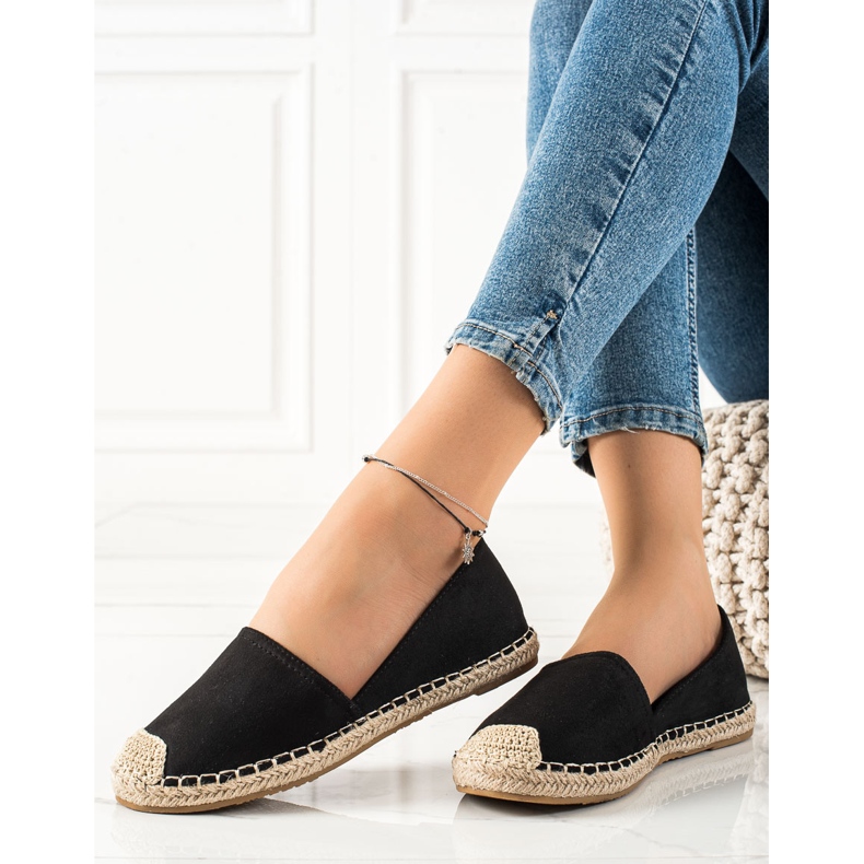 TRENDI Klassiske sorte espadriller 2