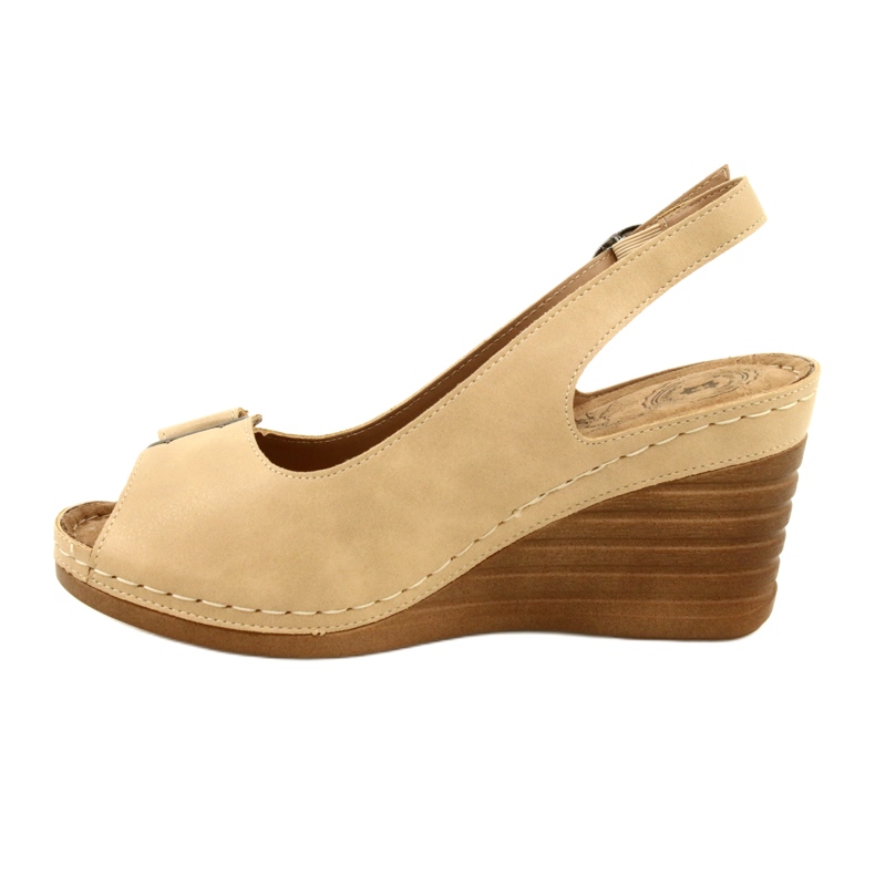 Kvinders kilesandaler med dekoration Evento 22SD98-4544 beige 1