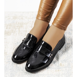 Sorte lak loafers fra Abela 1