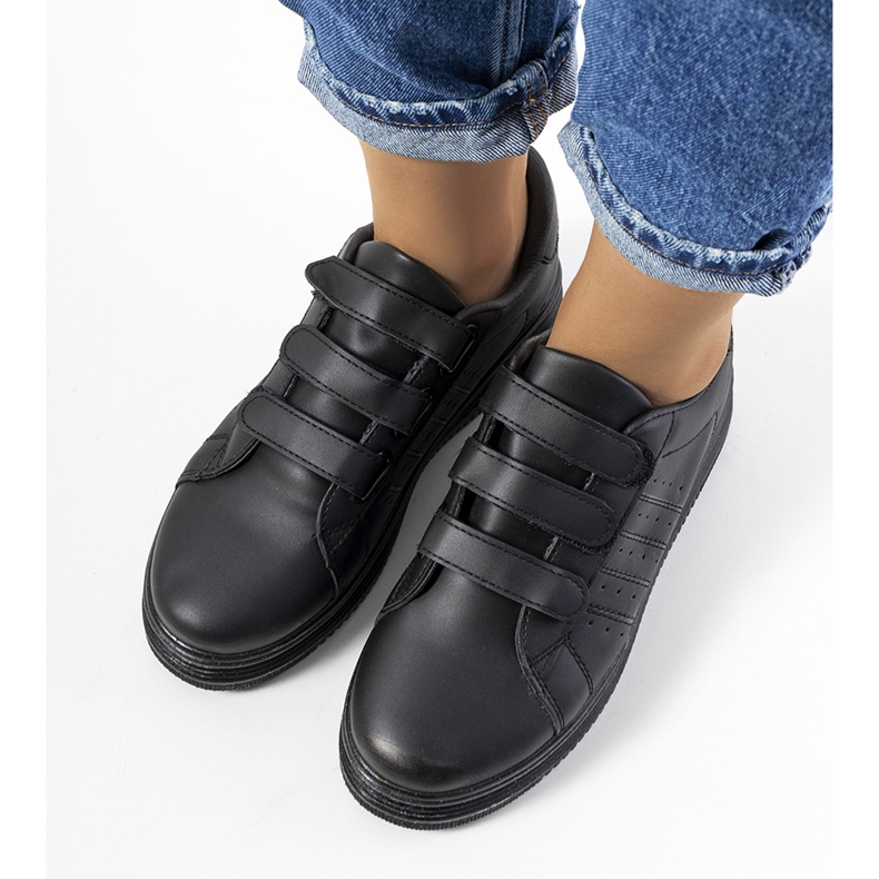 Sorte sneakers på Nizza platformen 1