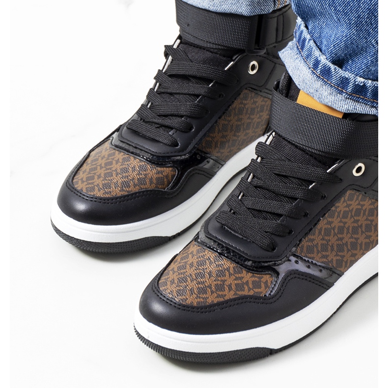 Sorte sneakers fra Emmers brun 1