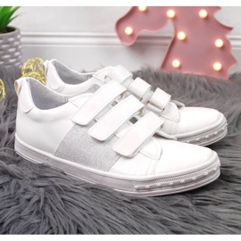 Pigesko sneakers med velcro hvid Kornecki 6286 2