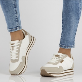 Filippo DP2111 / 22 Wh hvide sneakers 1