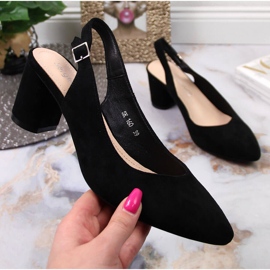 Pumper til kvinder på den sorte stolpe af Sergio Leone 1