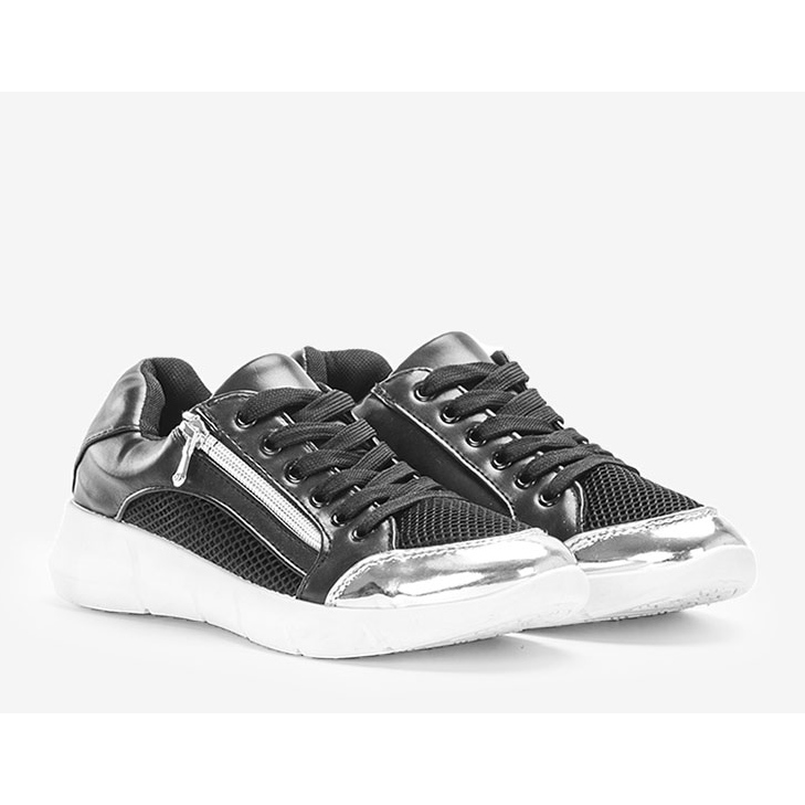 Sorte damesneakers fra Veera 1