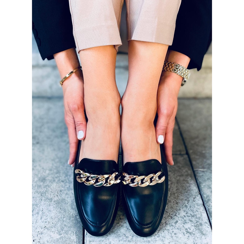 Addison sorte loafers med kæde 2