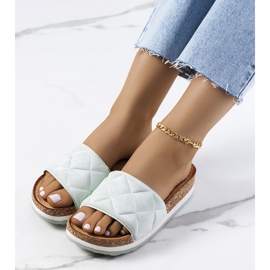 Grønne sandaler på Galts korksål 1