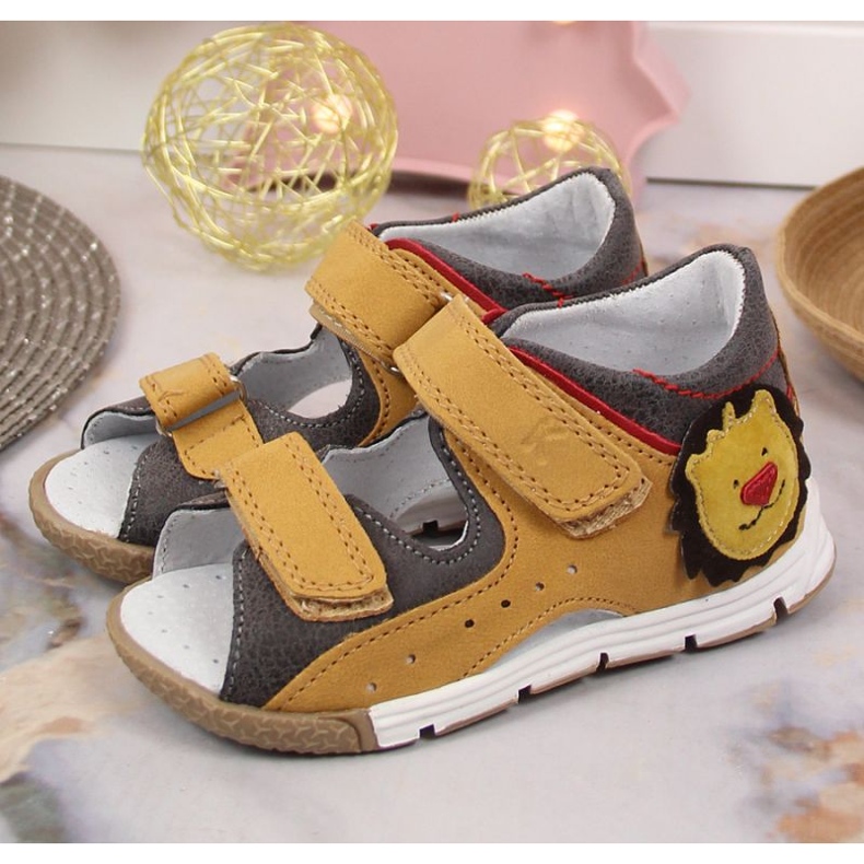 Velcro sandaler Kornecki Jr KOR6867 kamel brun 2