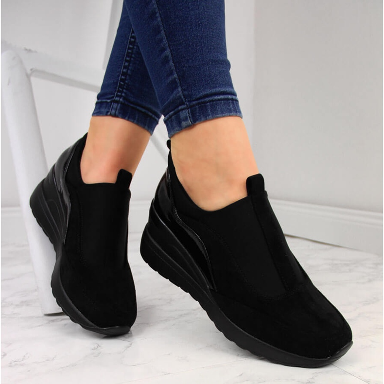 Kvinders sorte wedge sneakers Vinceza 1