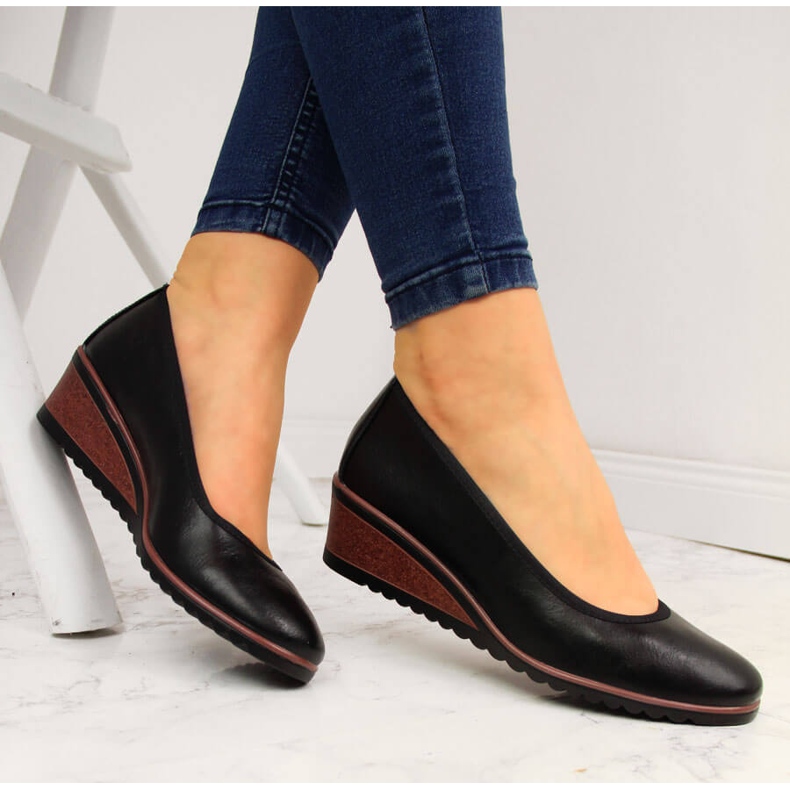 Sorte wedge pumps fra Vinceza 2