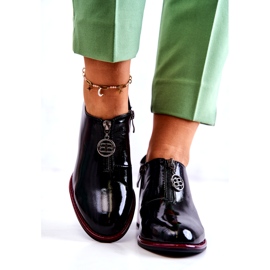 S.Barski Lakerede moderigtige sko på en sort og rød Lorena stolpe 3