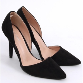 Pumps på en Carrie Black stilethæl sort 2