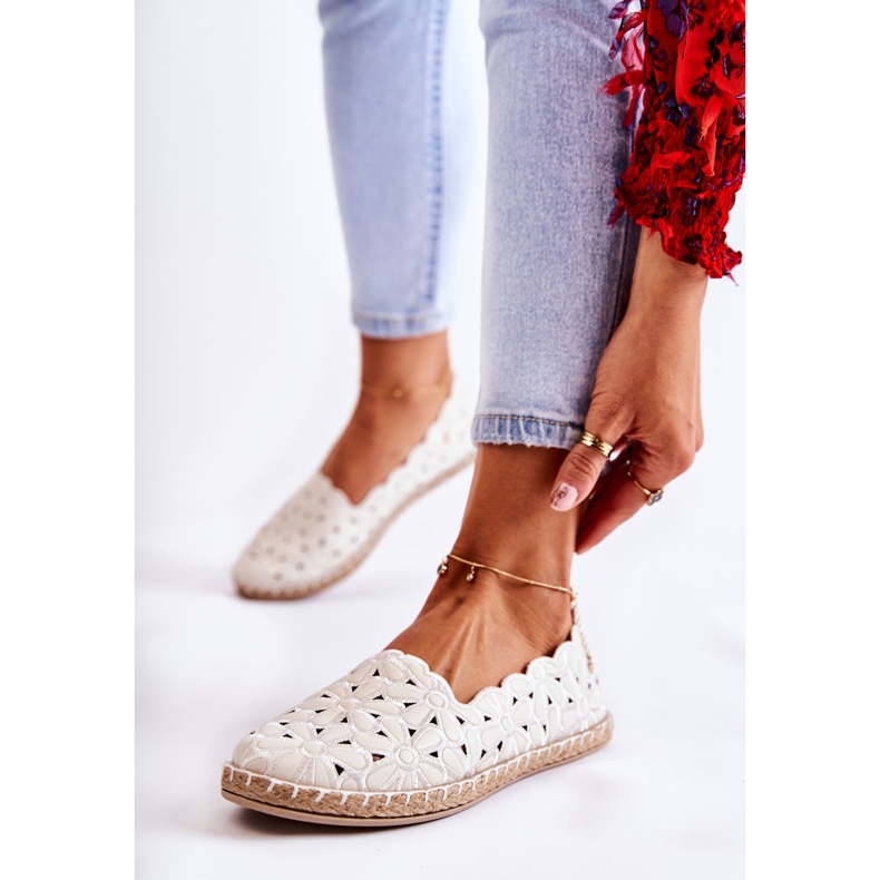 Slip-on ballerinaer til kvinder med hvide blomster 1