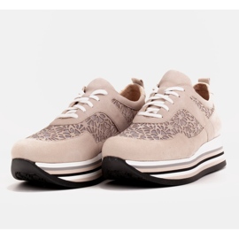 Marco Shoes Sneakers på en tyk sål med åndbart mesh beige 6