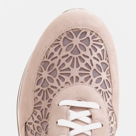 Marco Shoes Sneakers på en tyk sål med åndbart mesh beige 9