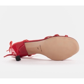 Marco Shoes Elegante sandaler på en høj hæl med en bundet rem rød 6
