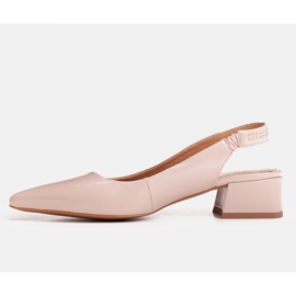 Marco Shoes Beige sandaler med dekorative stråler i kernelæder 1
