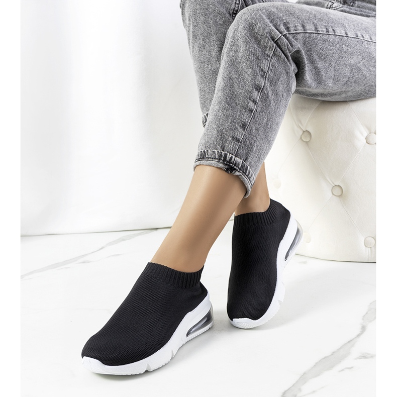 Sorte sneakers fra Trudy 1