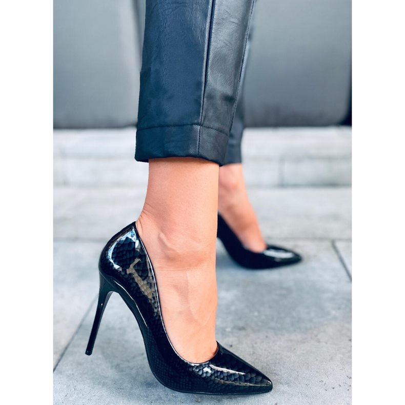 Pumps på en Lone Black stilethæl sort grå 1