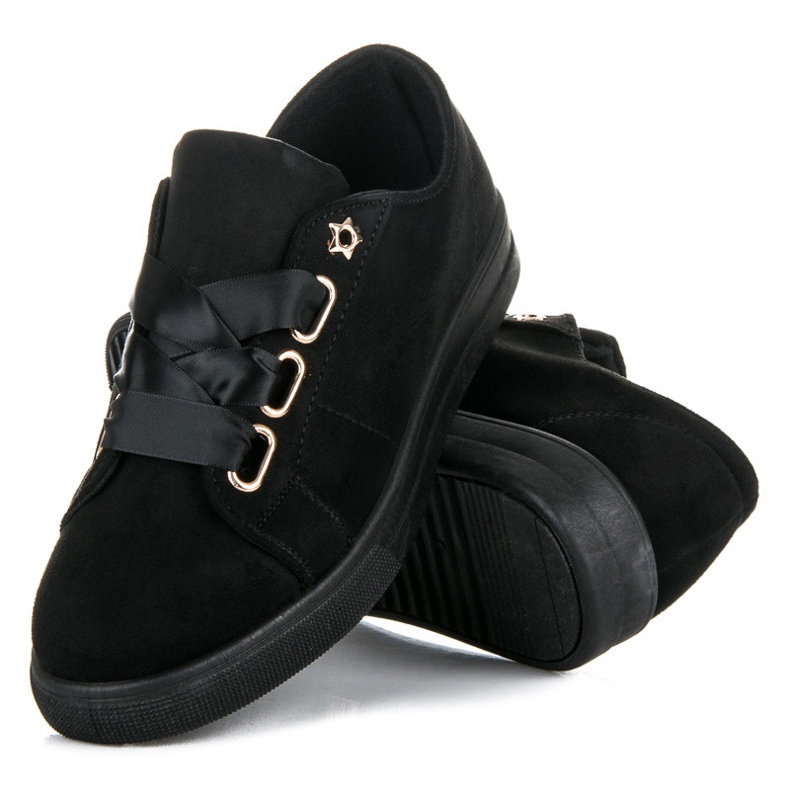 Ideal Shoes Ruskindssneakers med et bånd sort 1