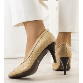 Beige pumps på en Solaro hæl 1