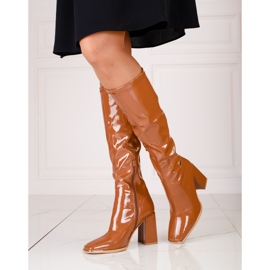 Damestøvler på Shelovet-stolpen lavet af økologisk patenteret brunt læder 2