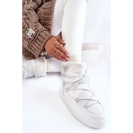 PM1 Moderigtige snestøvler med snørebånd til kvinder i hvide Carrios 7
