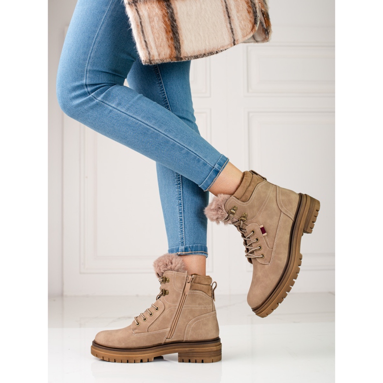 Dame beige vandrestøvler 1