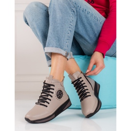 Damesneakers på Shelovet platformen lavet af naturligt læder beige 1