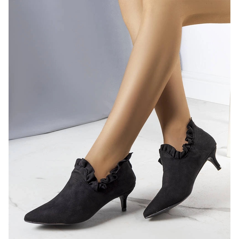 Sorte pumps med en Gavri-overdel 2
