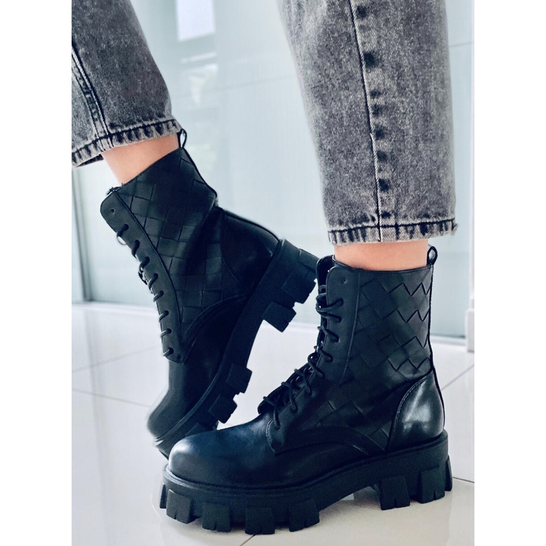 BM Alfre Black Lace-up Workers sort 1