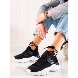 TRENDI Moderigtige sneakers med snøre sort 1